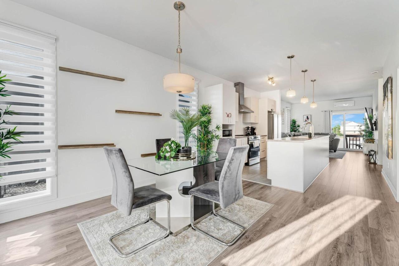 Charming And Cozy Condo Apartment Gatineau Luaran gambar