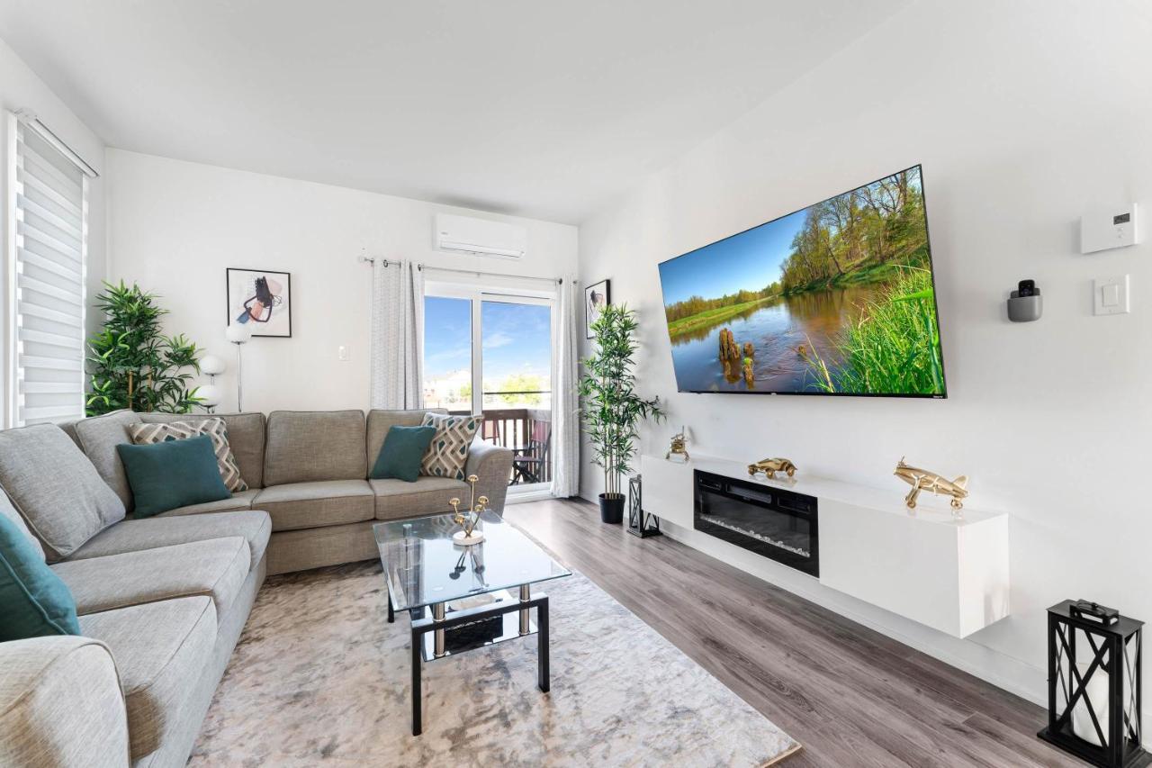 Charming And Cozy Condo Apartment Gatineau Luaran gambar