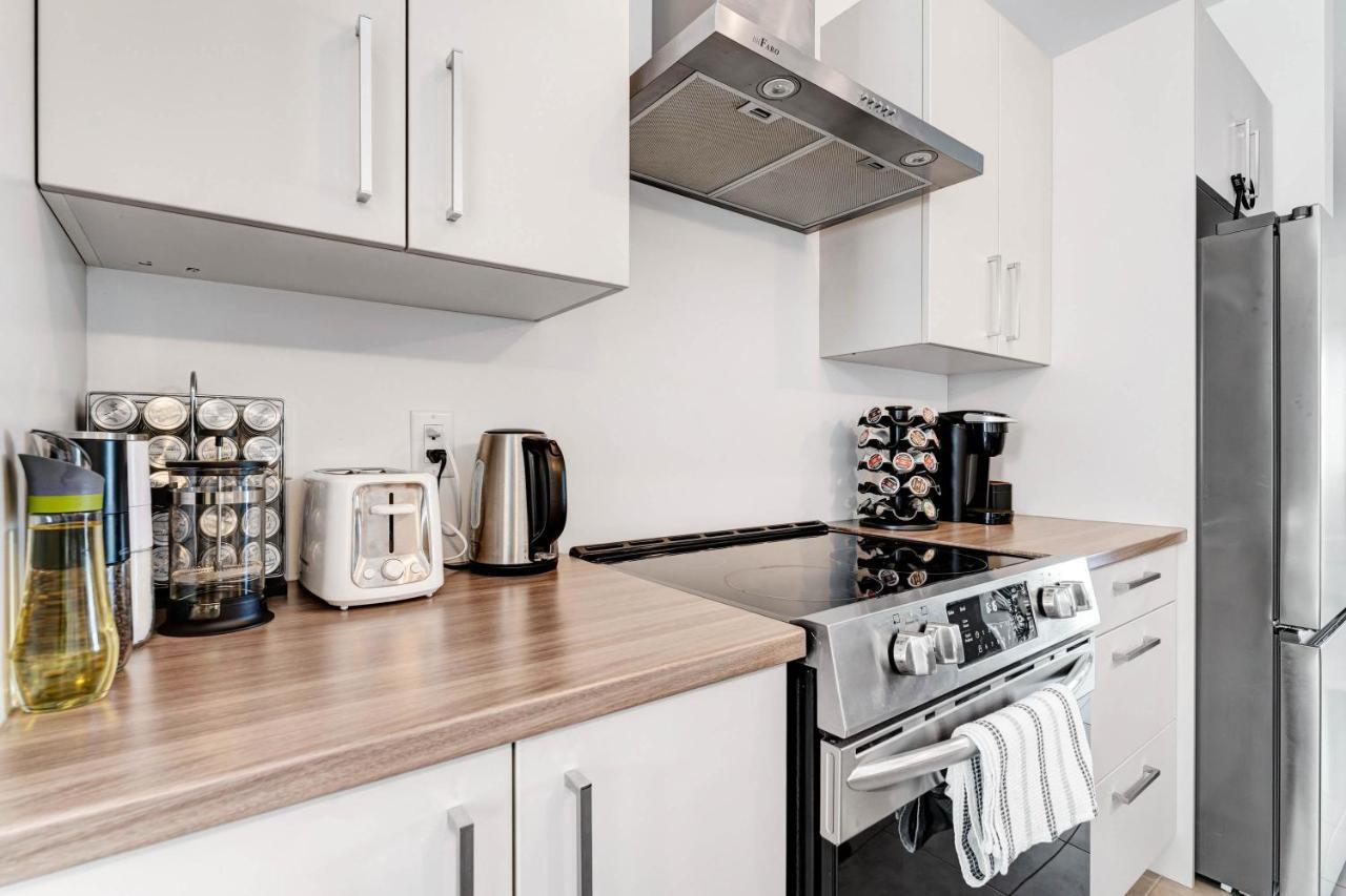 Charming And Cozy Condo Apartment Gatineau Luaran gambar
