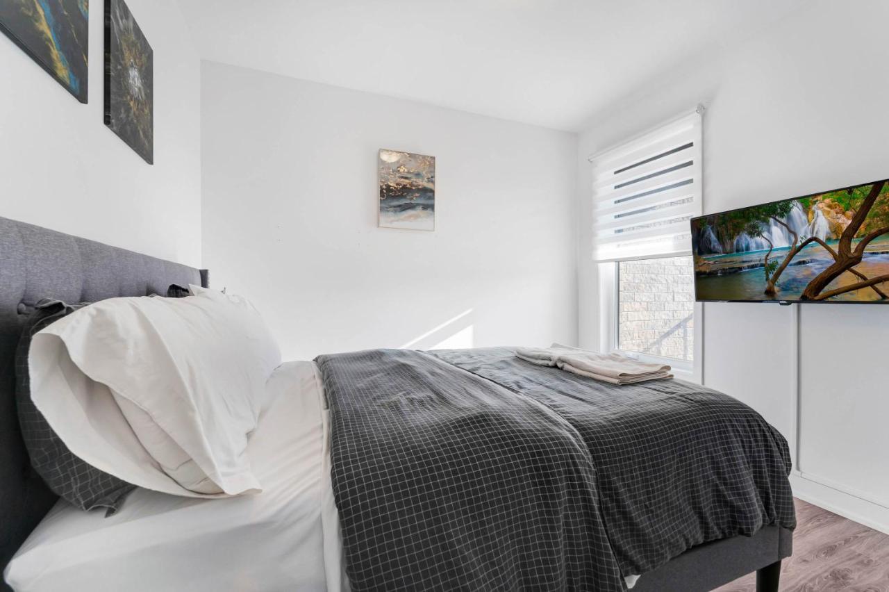 Charming And Cozy Condo Apartment Gatineau Luaran gambar