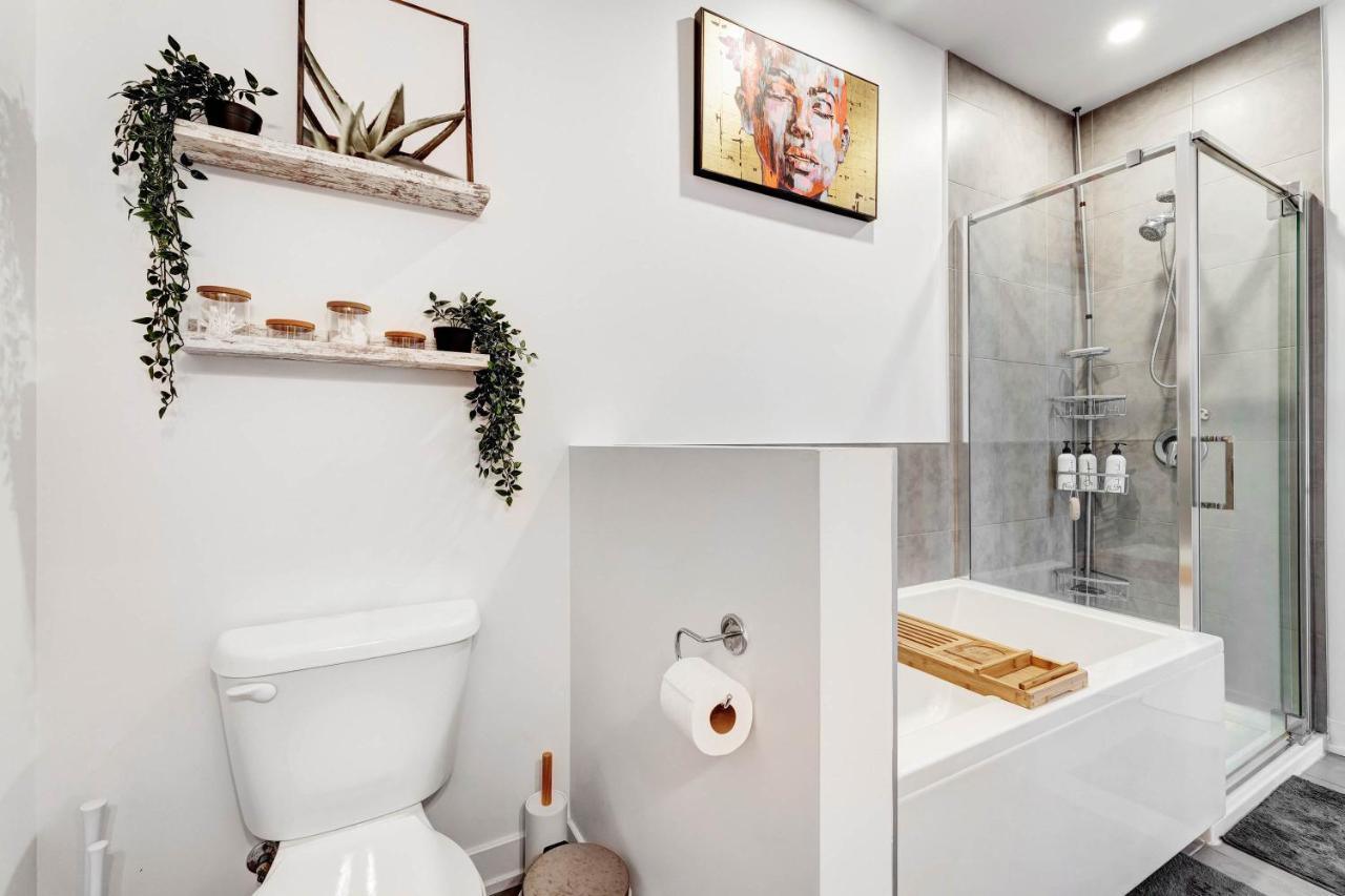 Charming And Cozy Condo Apartment Gatineau Luaran gambar